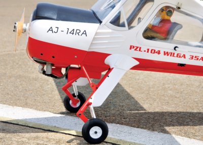 PZL-104 Wilga 2240mm 26-35cc Bensin ARF