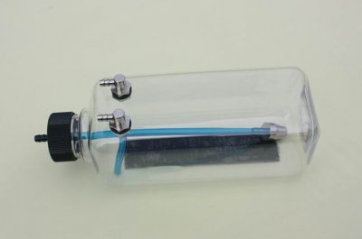 Tank för bensin/ rök 1000ml